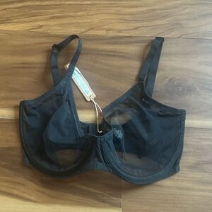 SKIMS ultra fine mesh underwire scoop bra